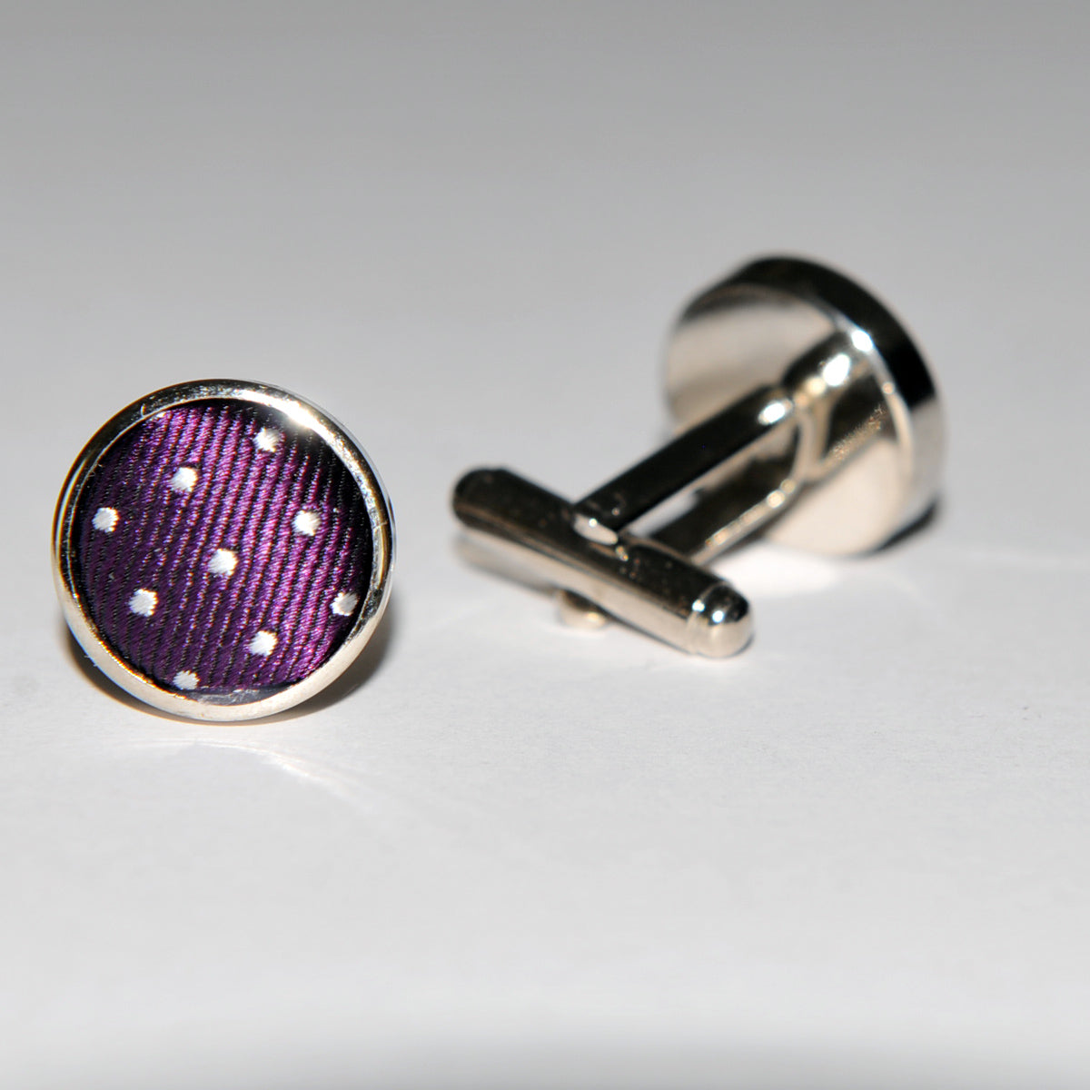 Cravate 100% soie Violet à pois